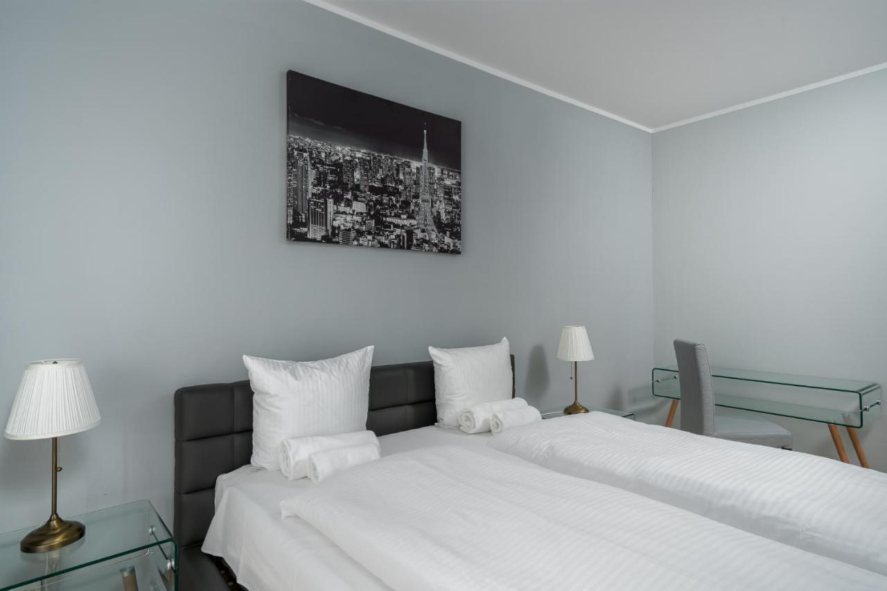 Rentplanet - Apartamenty Atal Tower Breslau Exterior foto