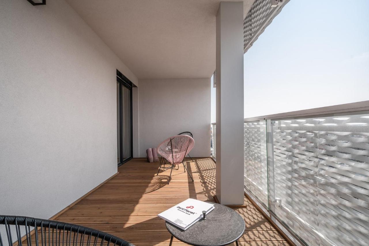 Rentplanet - Apartamenty Atal Tower Breslau Exterior foto