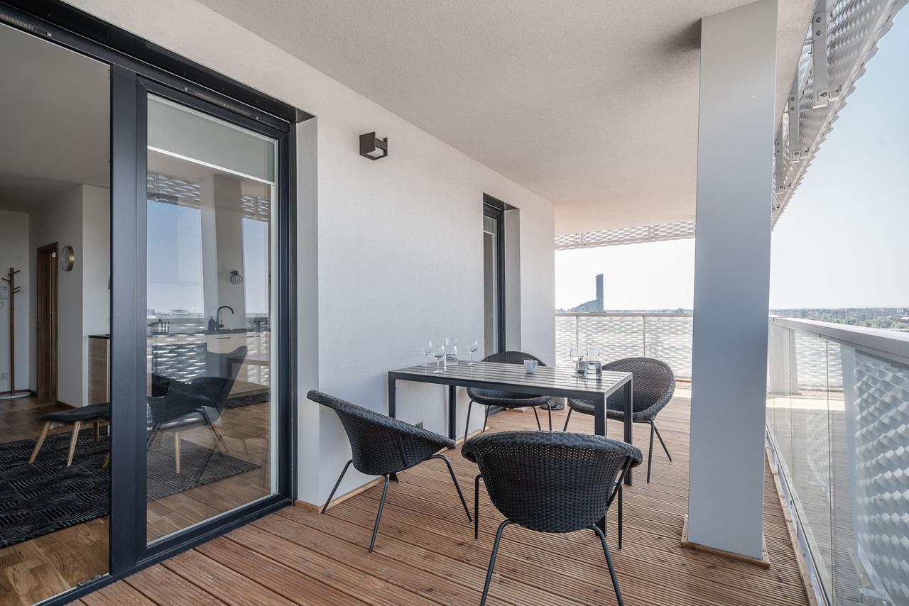 Rentplanet - Apartamenty Atal Tower Breslau Exterior foto